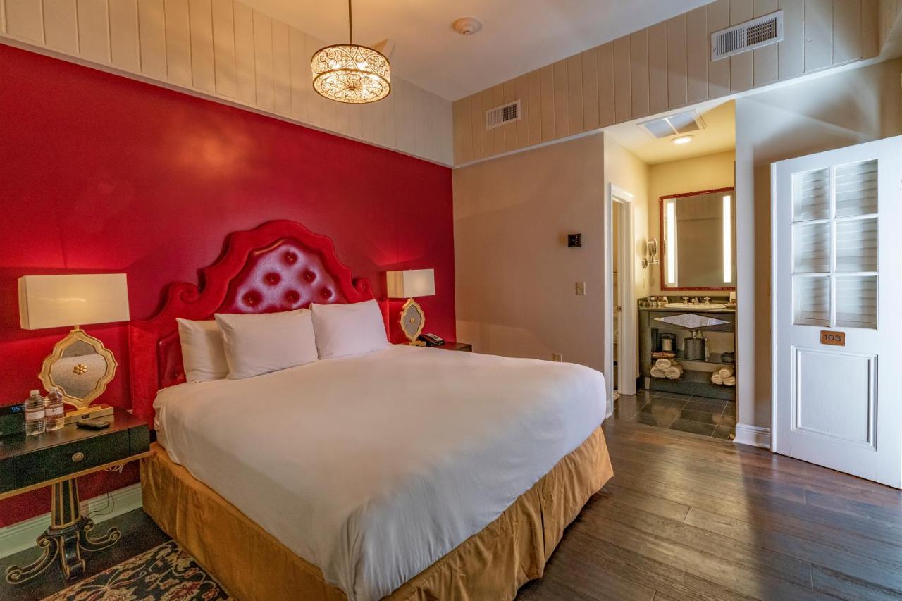 Dauphine Orleans Hotel New Orleans Exterior photo