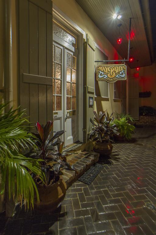Dauphine Orleans Hotel New Orleans Exterior photo